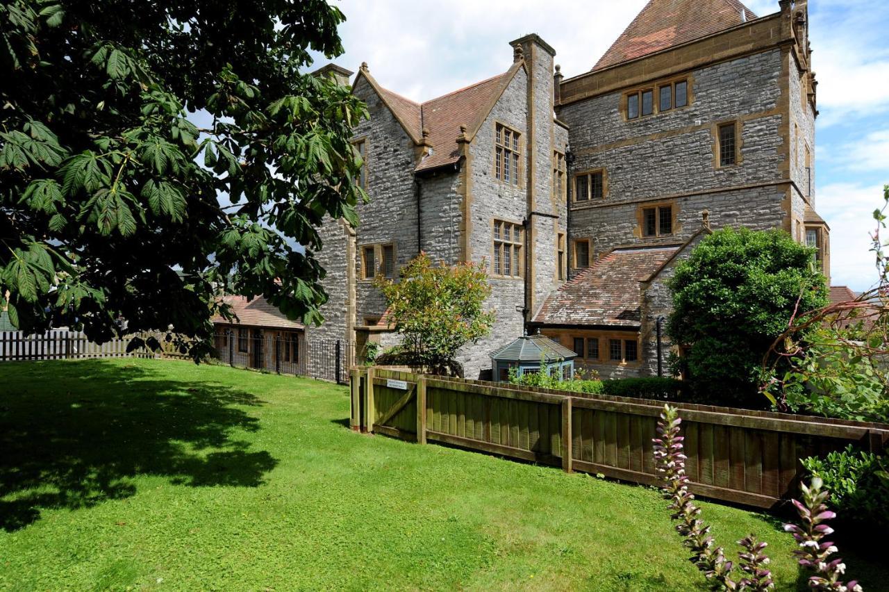 7 Coram Tower Apartment Lyme Regis Bagian luar foto